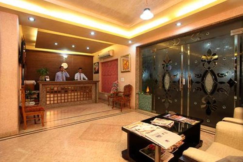 ניו דלהי Indira International Inn מראה חיצוני תמונה